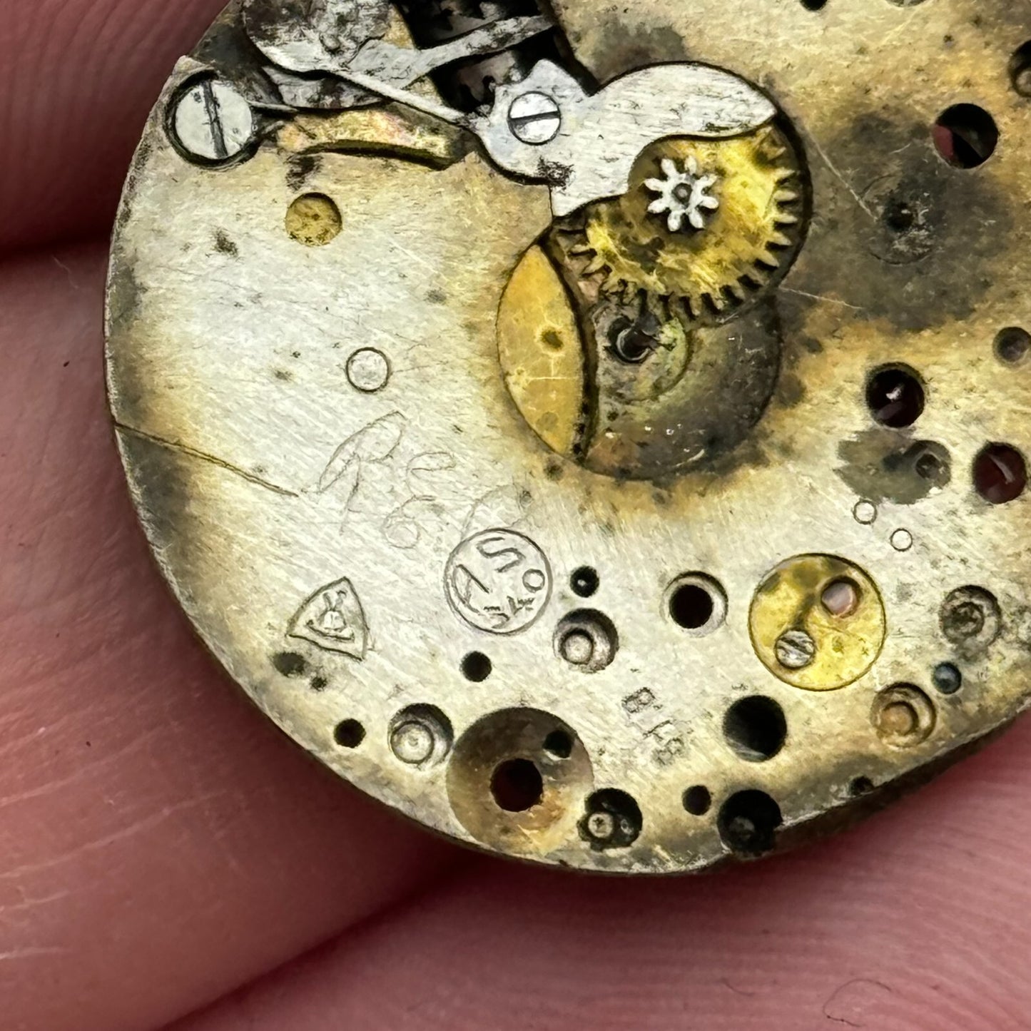 25.8mm AS 340 A Schild Watch Movement And Art Deco Tank Case 15 Jewels PARTS