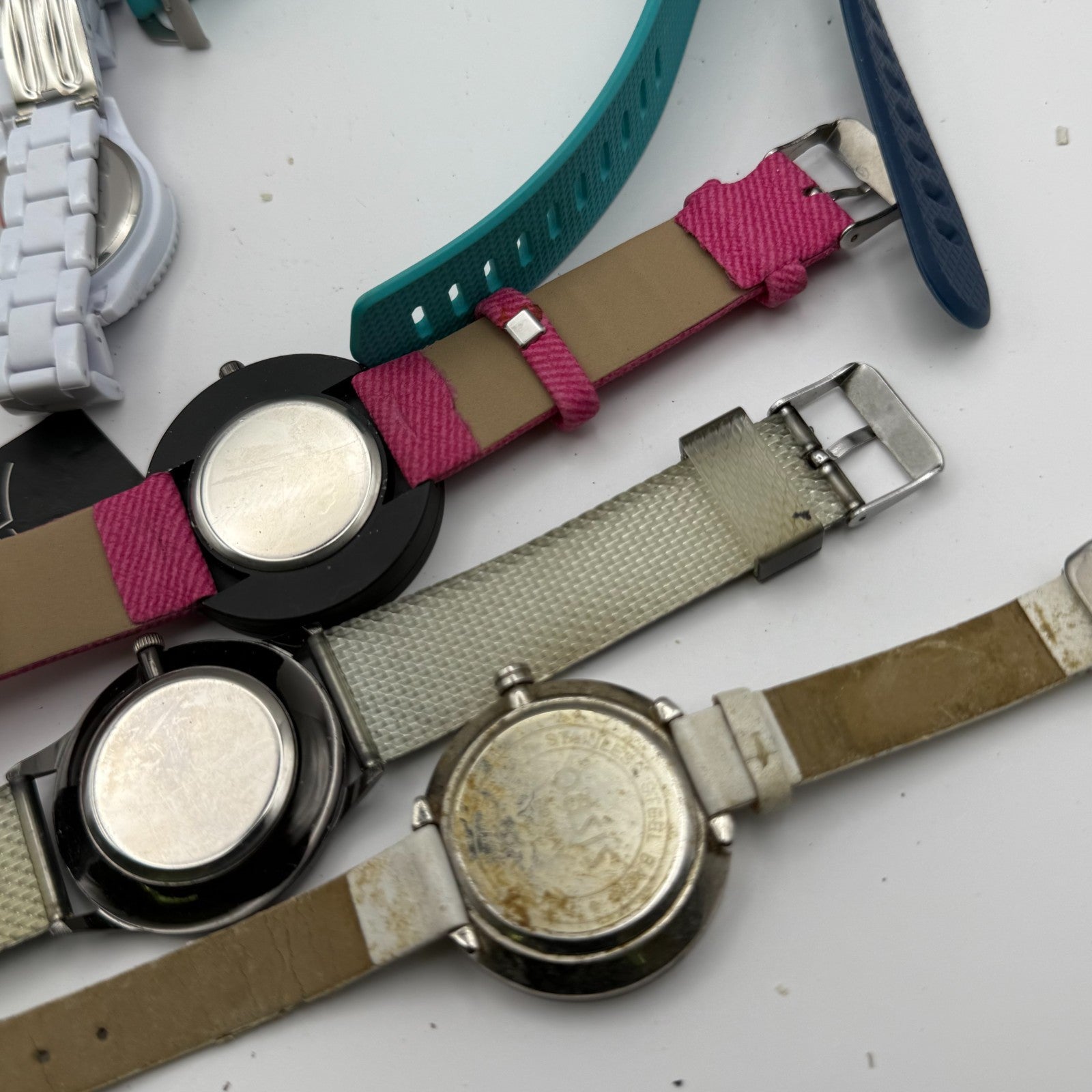 Bundle Of 15 Quartz Watches Job Lot Modern / Vintage Untested Parts / Repair