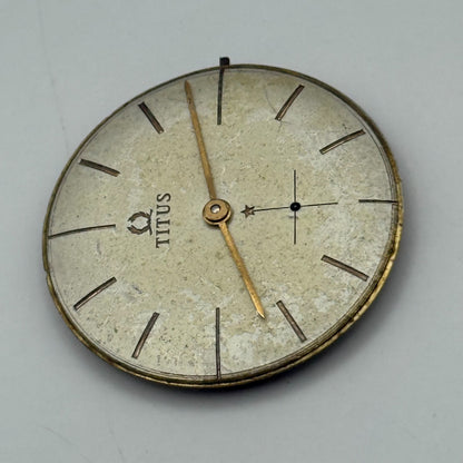 Solvil et Titus Peseux 330 Watch Movement Manual Wind Vintage Swiss Parts 25.9mm
