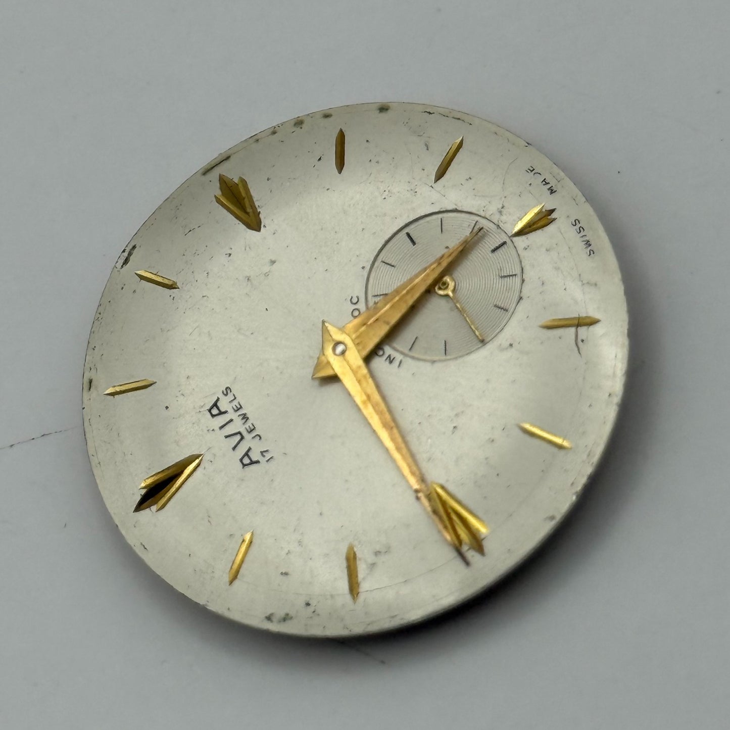 Peseux 320 Watch Movement Avia Manual Wind Vintage Swiss 17 Jewels Parts 30.4mm