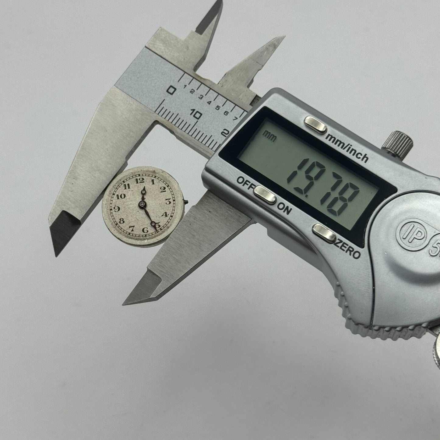 19.7mm Ladies Pluto High Grade Manual Wind Swiss Watch Movement Vintage PARTS