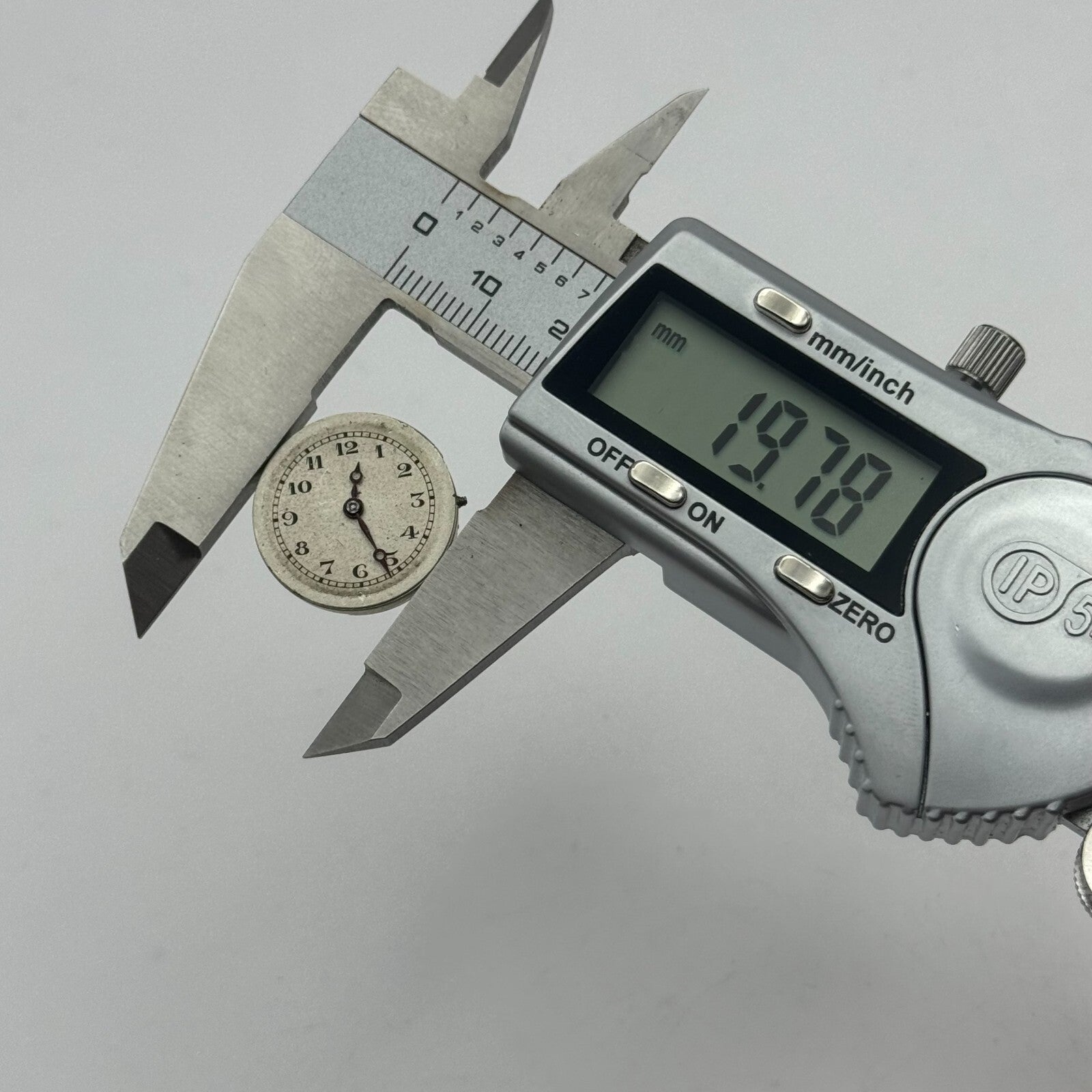 19.7mm Ladies Pluto High Grade Manual Wind Swiss Watch Movement Vintage PARTS