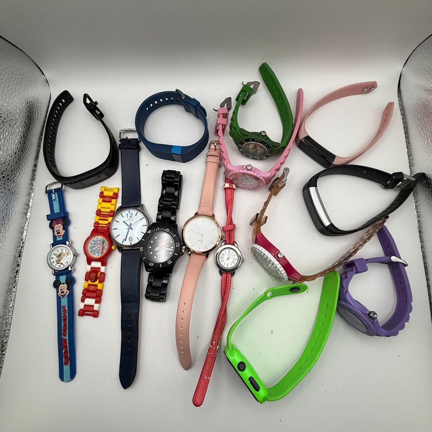 Bundle Of 15 Quartz Watches Job Lot Modern / Vintage Untested Parts / Repair