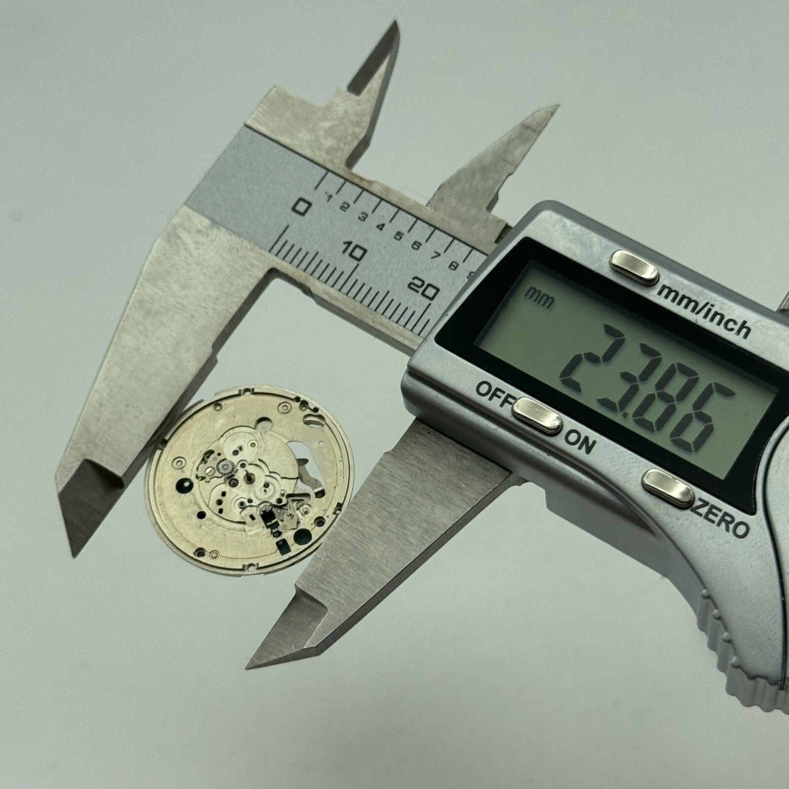 23.8mm 2 x ETA 955.414 Swiss 7 Jewels Quartz Watch Movement Vintage PARTS SPARES