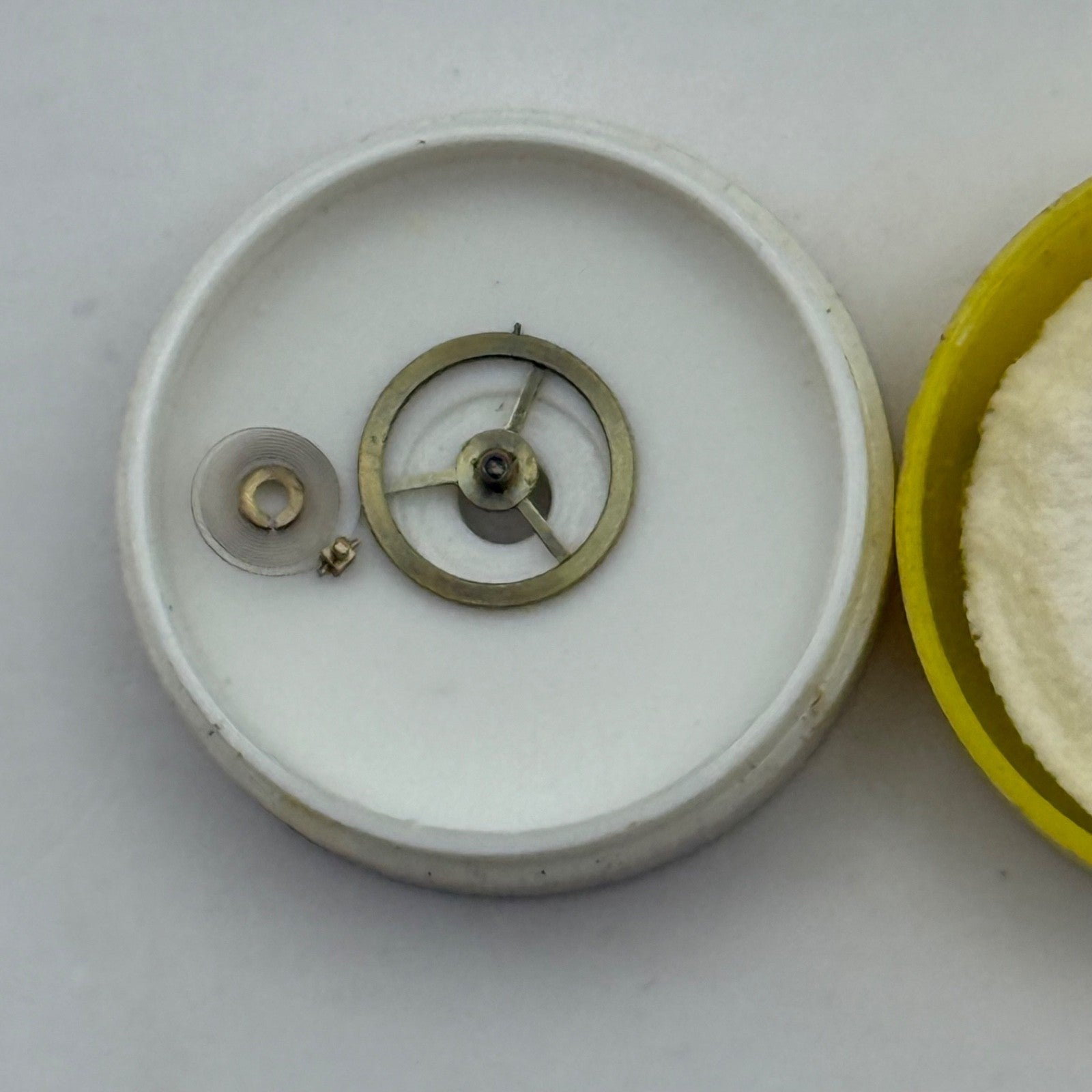 Lanco 8106 Balance Complete 8 3/4''' Renata Watch Movement Parts DAMAGED