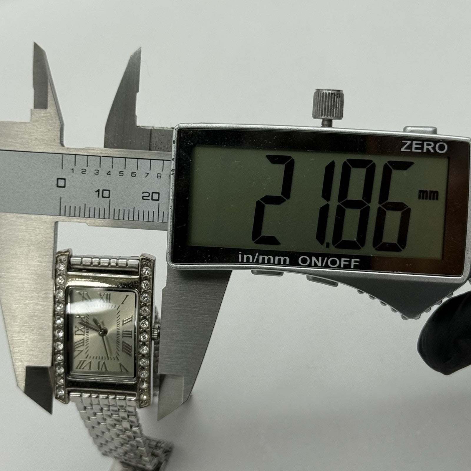 20mm Working Ladies M&S Silver Tone Jewelled Quartz Watch Broken Strap