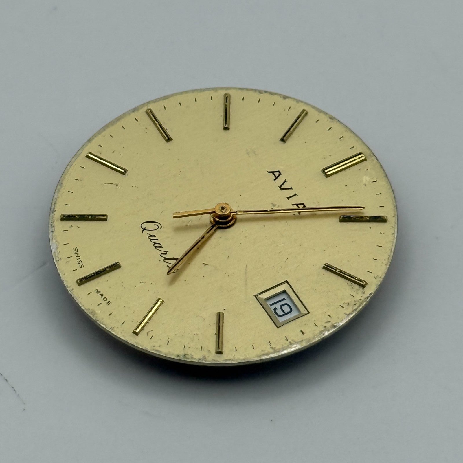 ESA ETA 944.111 Quartz Watch Movement Avia Date Vintage Swiss Parts Repair 26mm