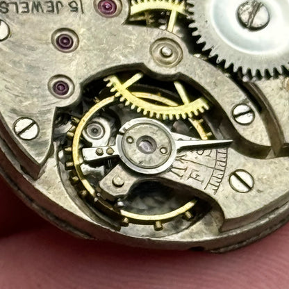 25mm Dreadnought Balance Ok Trench Watch Movement 15 Jewels Vintage Swiss PARTS