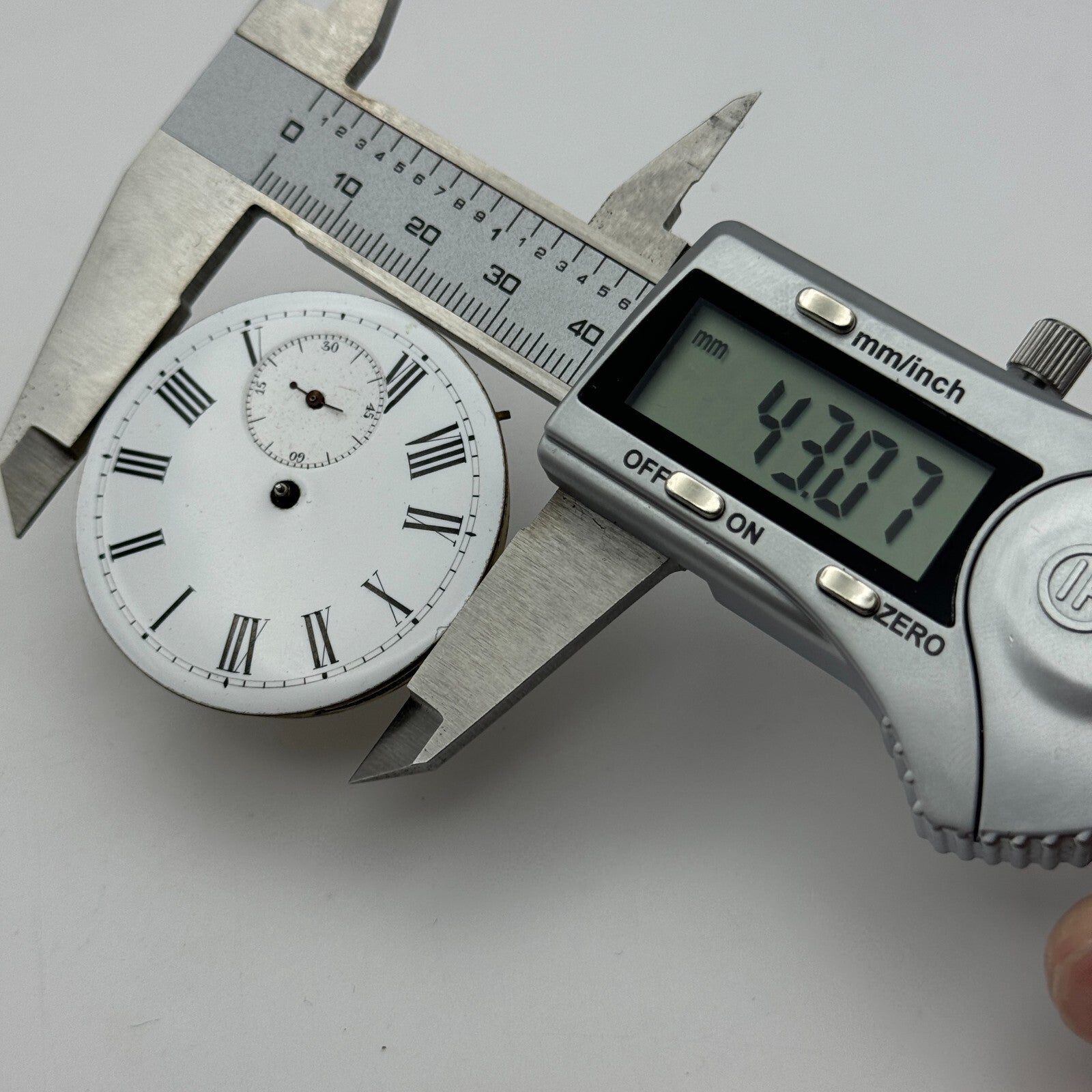 43mm XPU Antique Key Wound Roman Numerals Dial Pocket Watch Movement PARTS SPARE