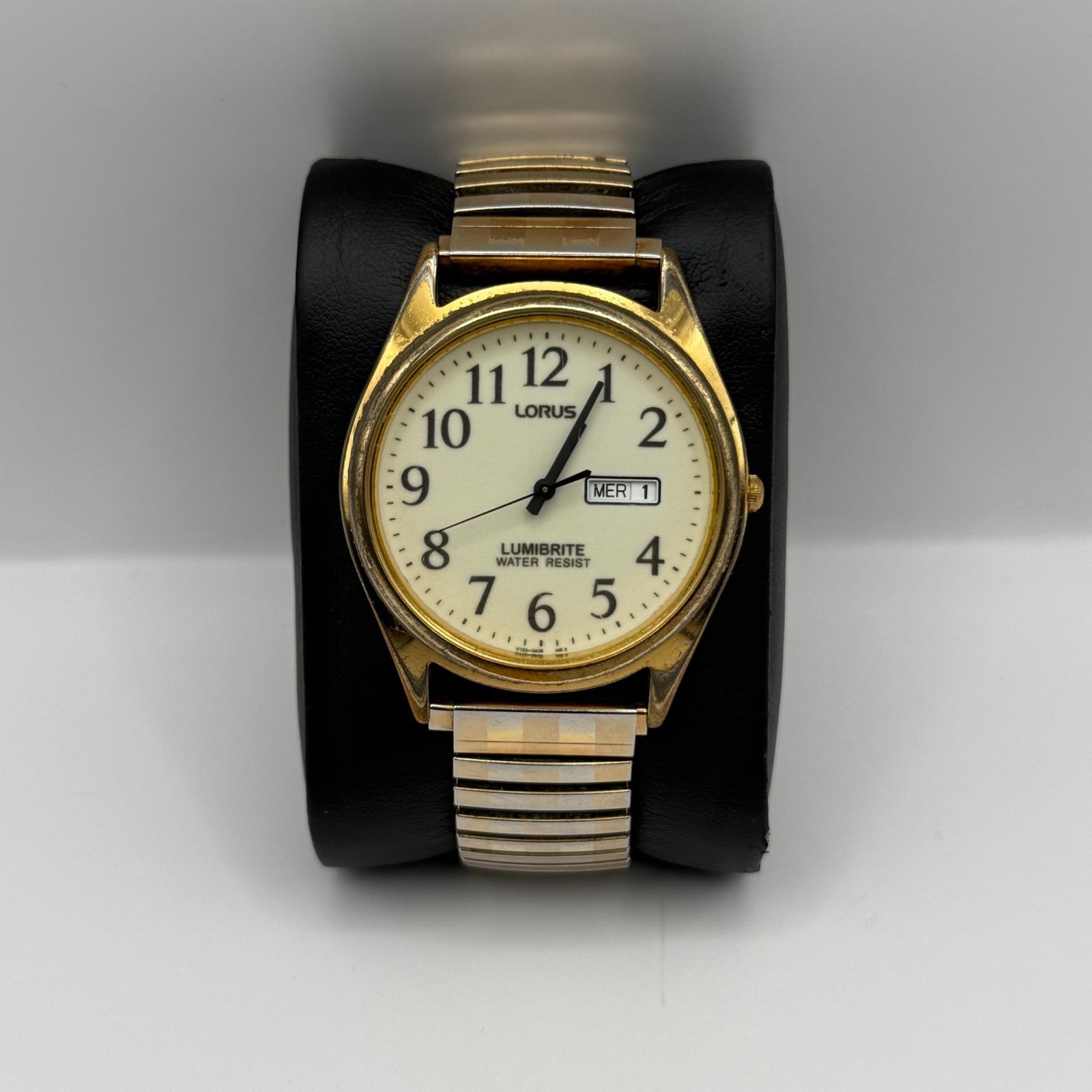 Lorus Lumibrite Ladies Quartz Watch Date Dial Stretch Band Japan Working 37mm