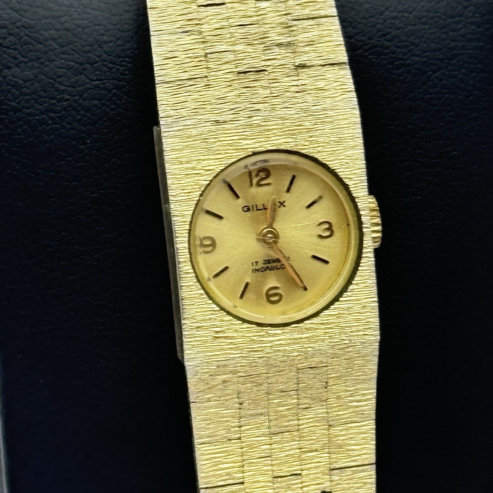 16mm WORKING Ladies Gillex Swiss Gold Tone Bark Affect Manual Wind Vintage Watch