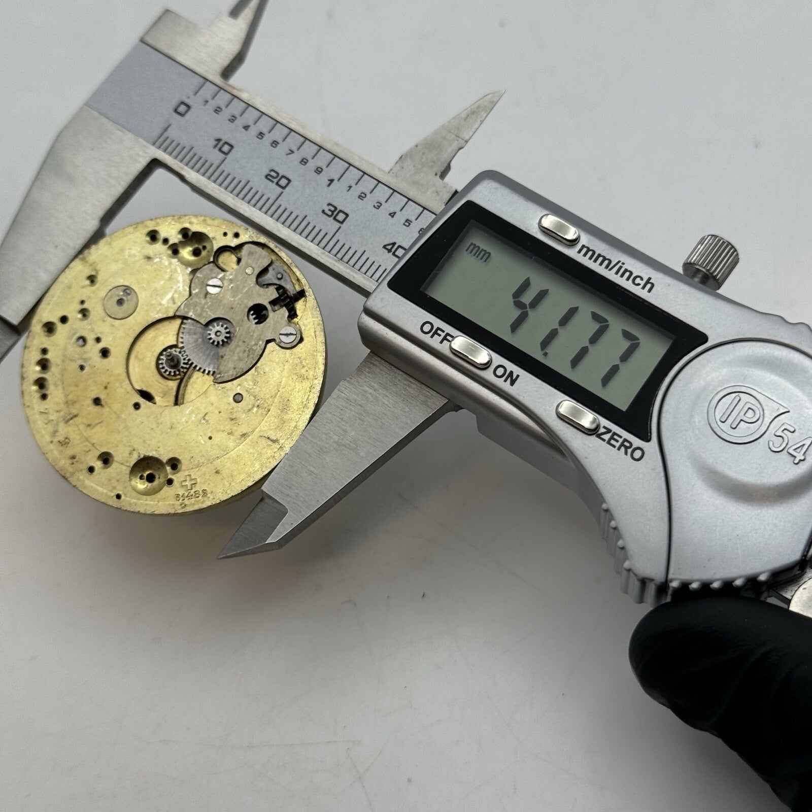 41.7mm Manual Wind Unidentified Patent Pocket Watch Movement White FOR PARTS