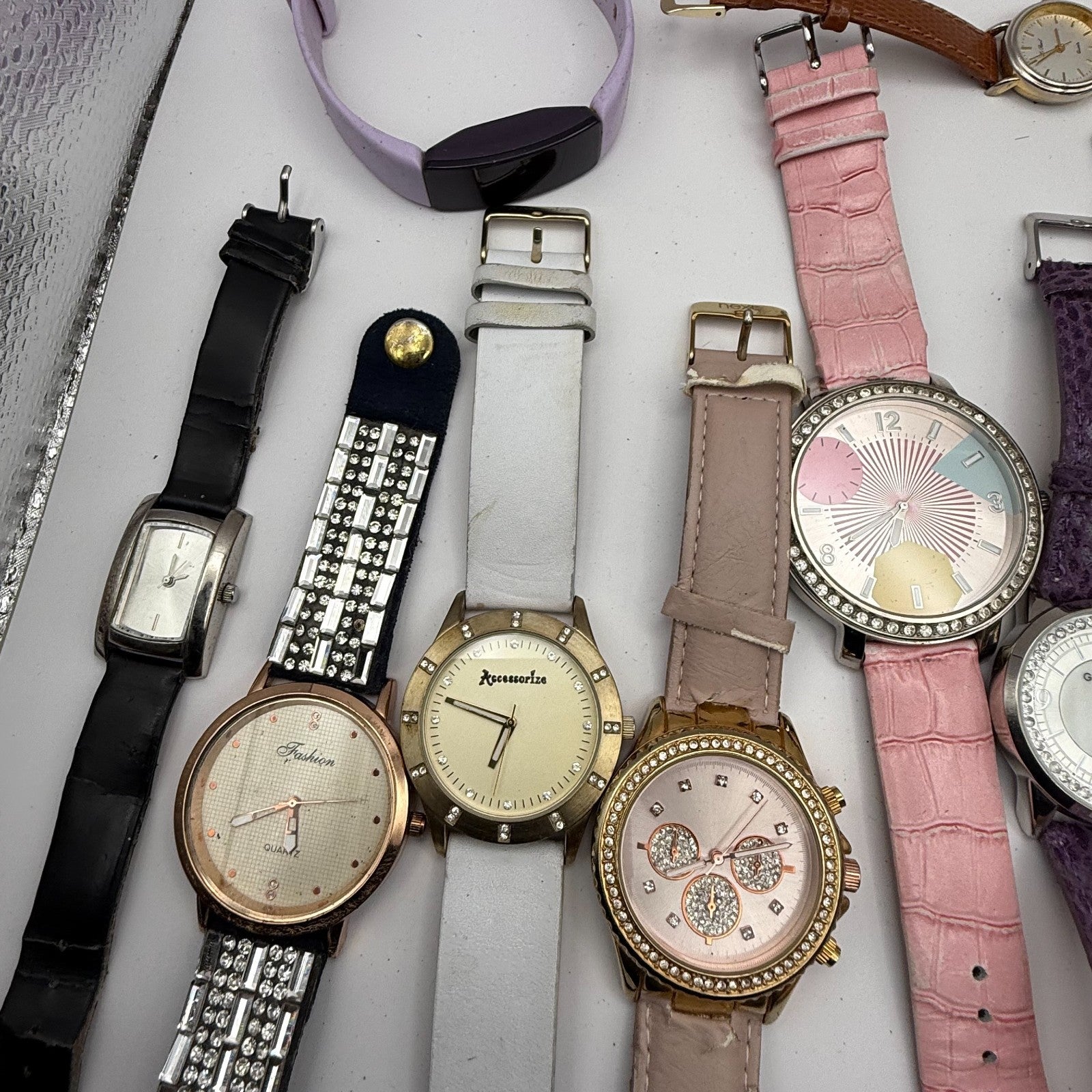 Bundle Of 15 Quartz Watches Job Lot Modern / Vintage Untested Parts / Repair