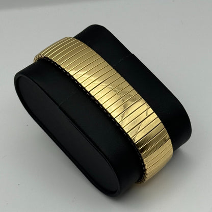 Philip Mercier Ladies Quartz Watch Gold Tone Expandable Band Working 27mm