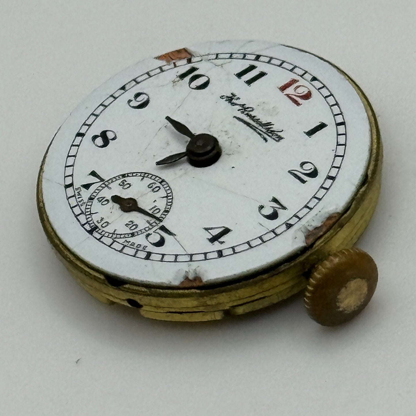 19.7mm Thomas Russell & Son Revue Manual Wind Watch Movement Swiss Vintage PARTS
