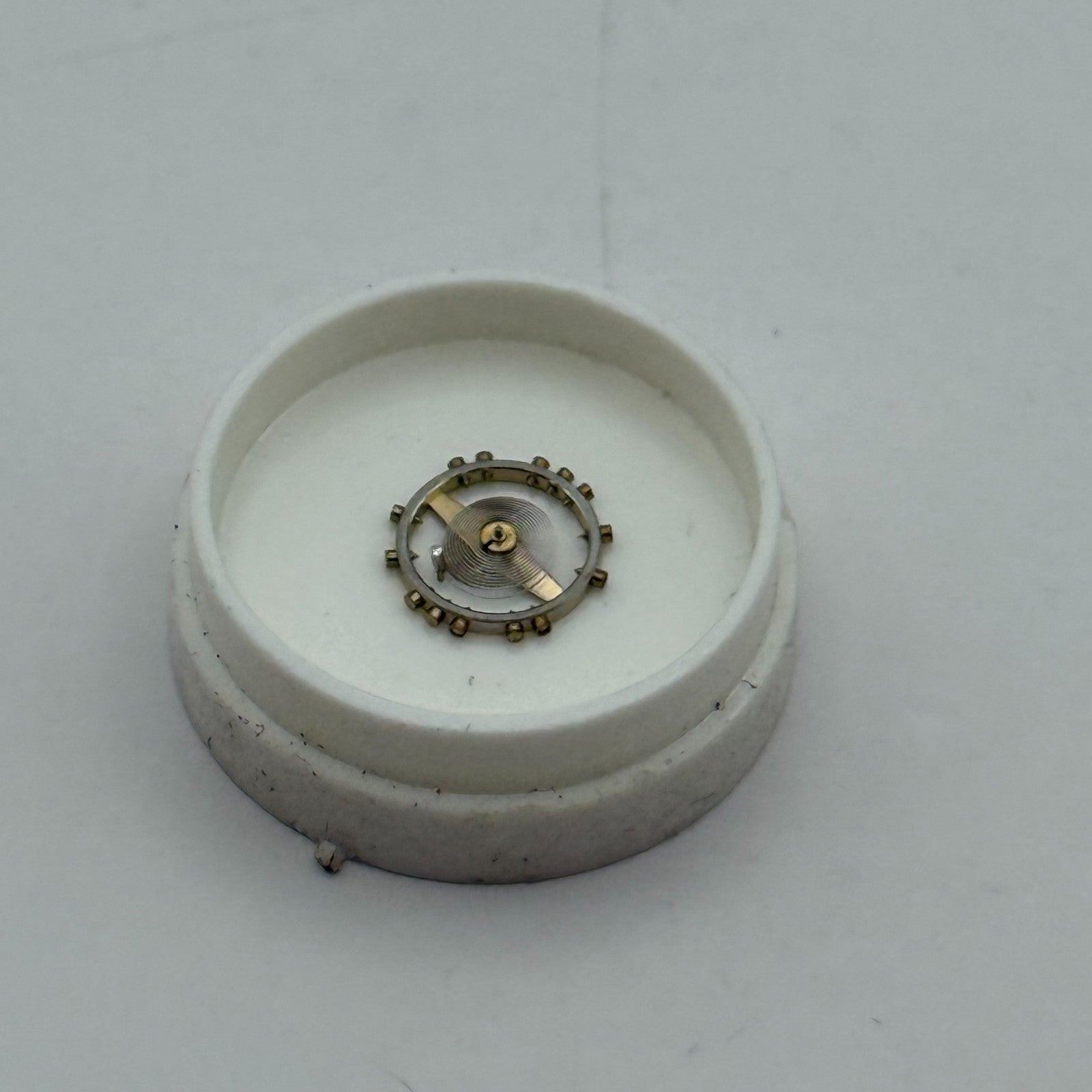 AS 1677 Balance Wheel Complete And Spring 1414 M Watch Movement Parts NOS