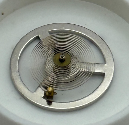 Roski LSH 1262 Balance Wheel Complete And Spring Watch Movement Parts NOS 