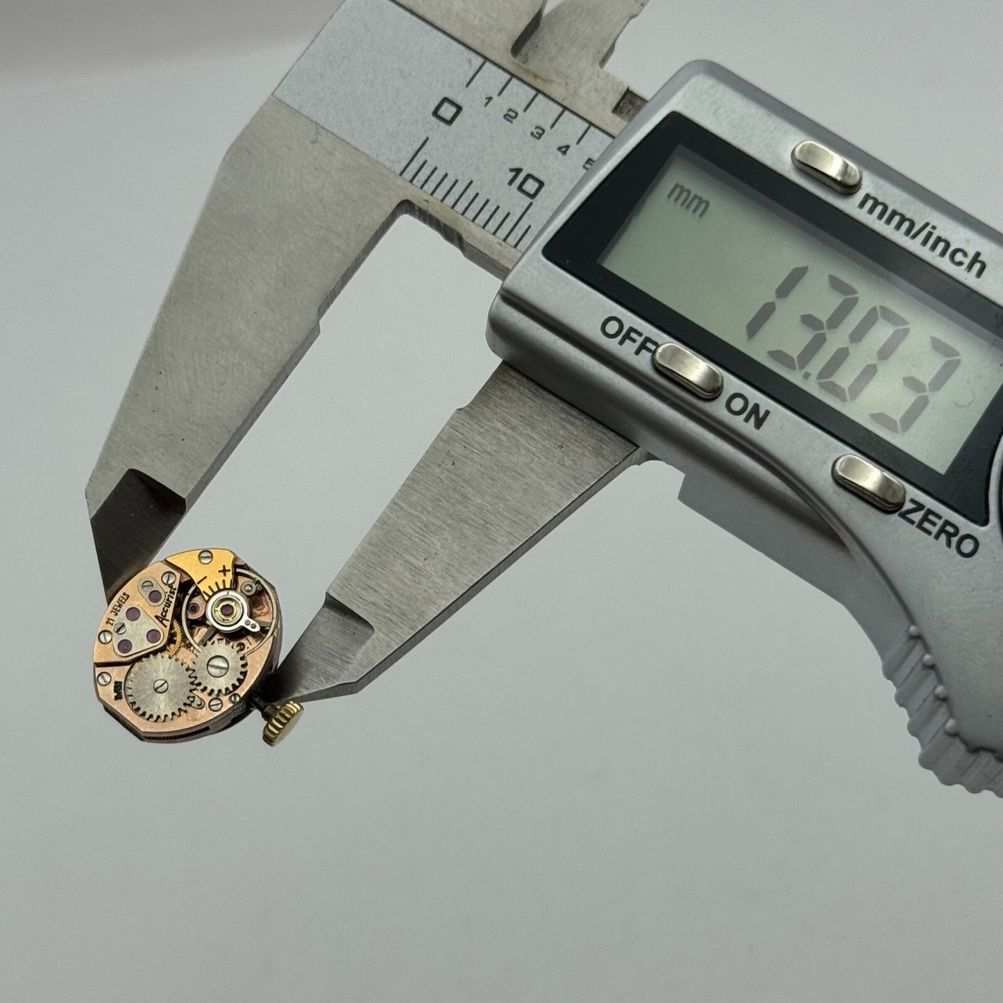 13mm Ladies Accurist ETA 2487 Manual Wind 21 Jewels Swiss Watch Movement PARTS