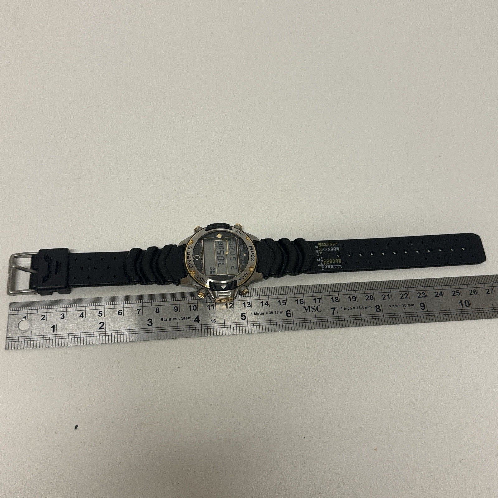 46mm Citizen Promaster Hyper Aqualand D203-089821 Digital Watch Runs To Repair