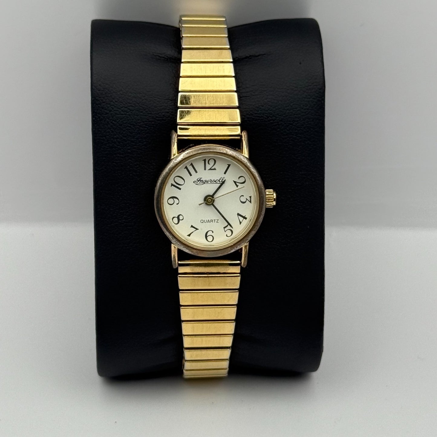 Ingersoll Ladies Quartz Watch White Dial Gold Tone Stretch Band Working 21mm