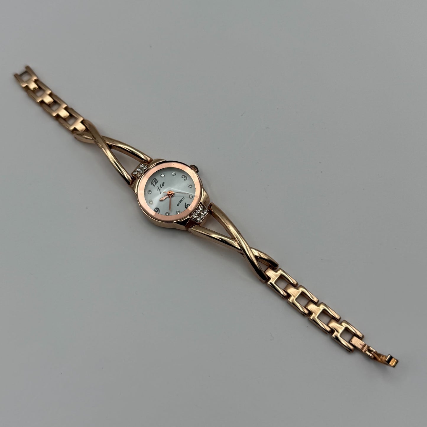 JW Ladies Quartz Watch Rose Gold Crystal Accents Working 21mm 5.25 Inches