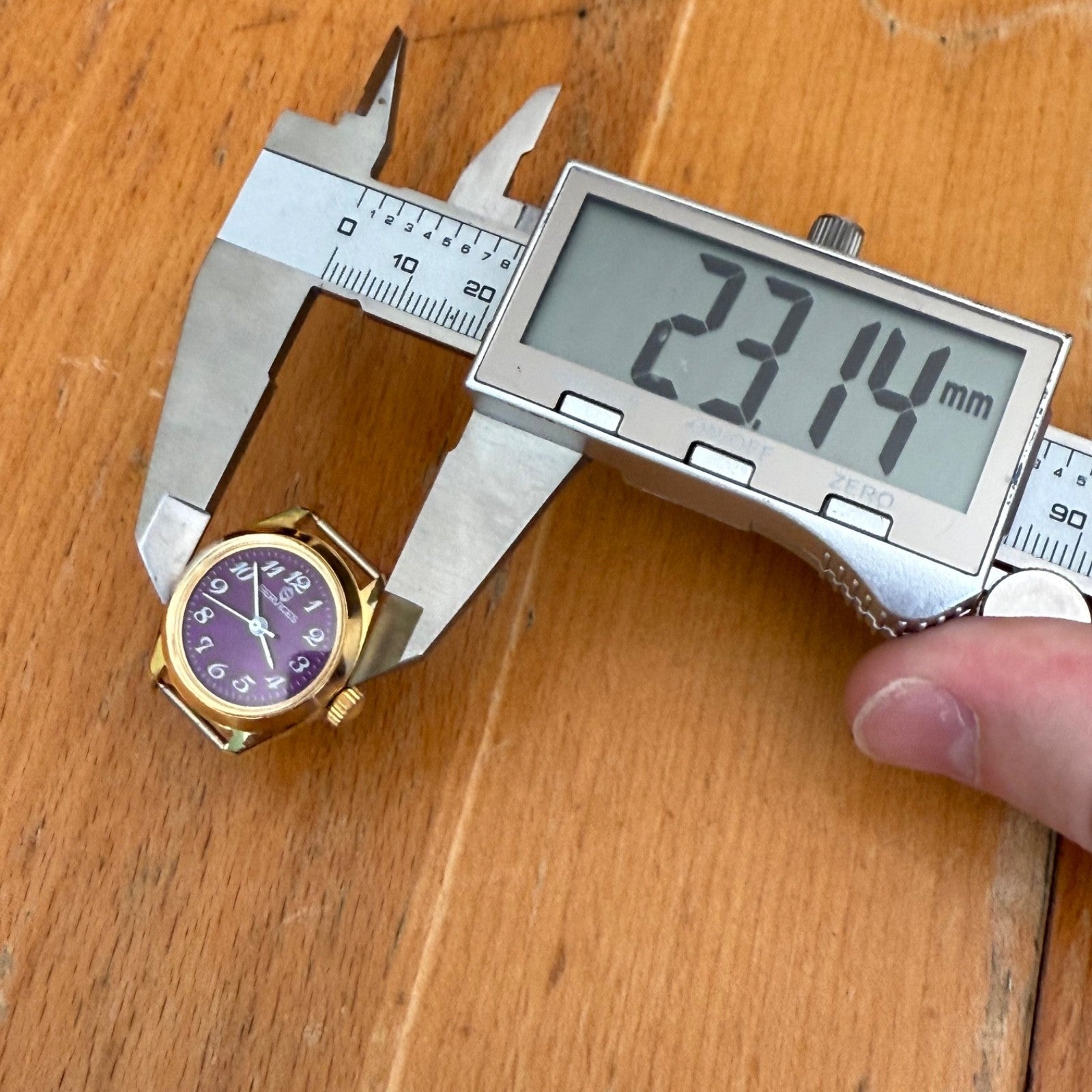 23mm Vintage Services Purple Dial Remex 65 Hong Kong Manual Watch PARTS / REPAIR