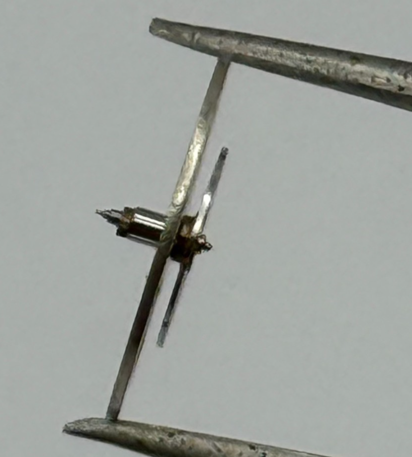 ES 50 Balance Complete 12’’’ a dgt. Renata 1400 Watch Movement Parts Vintage