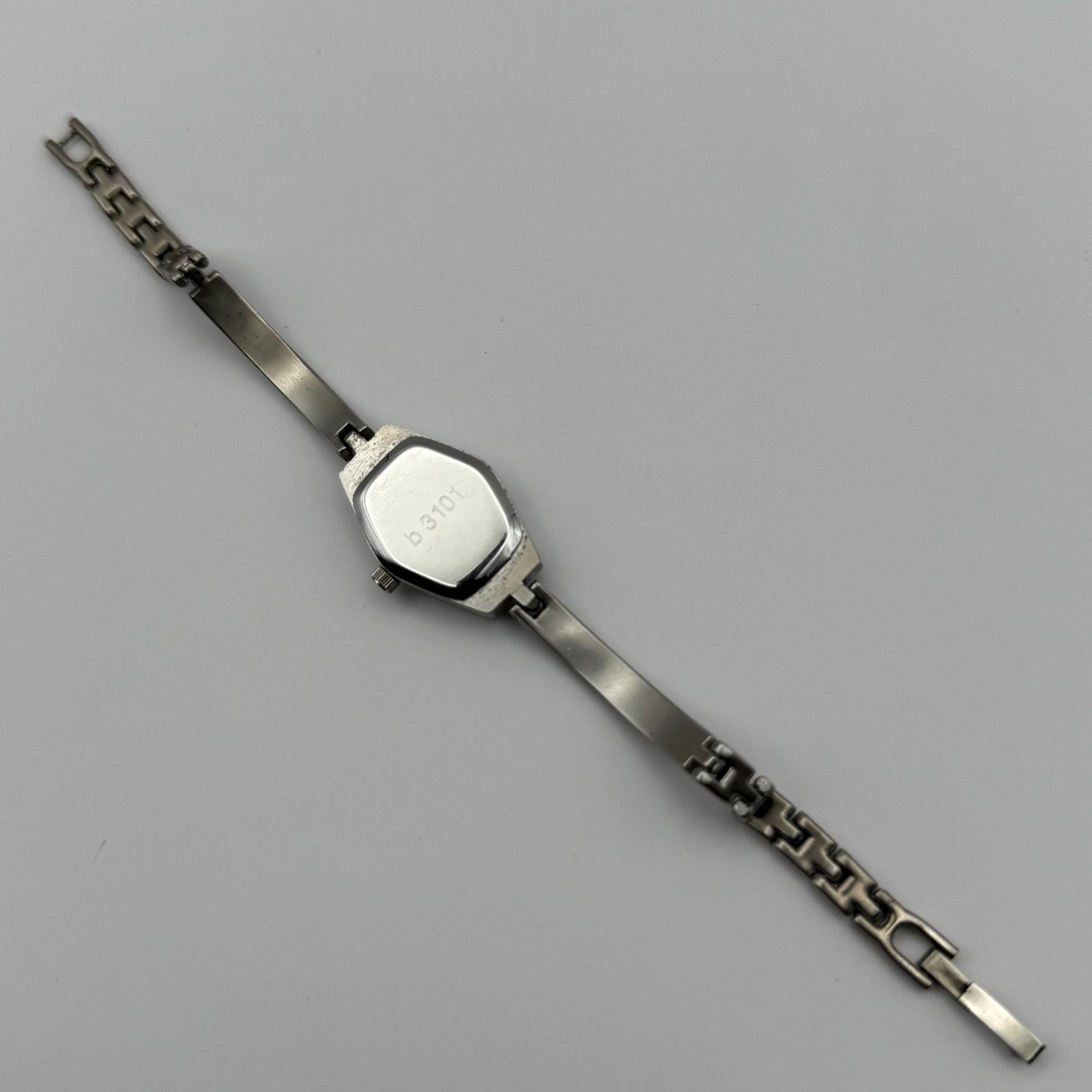 Buckingham Ladies Quartz Watch Purple Dial Silver Tone Bracelet Working 18mm