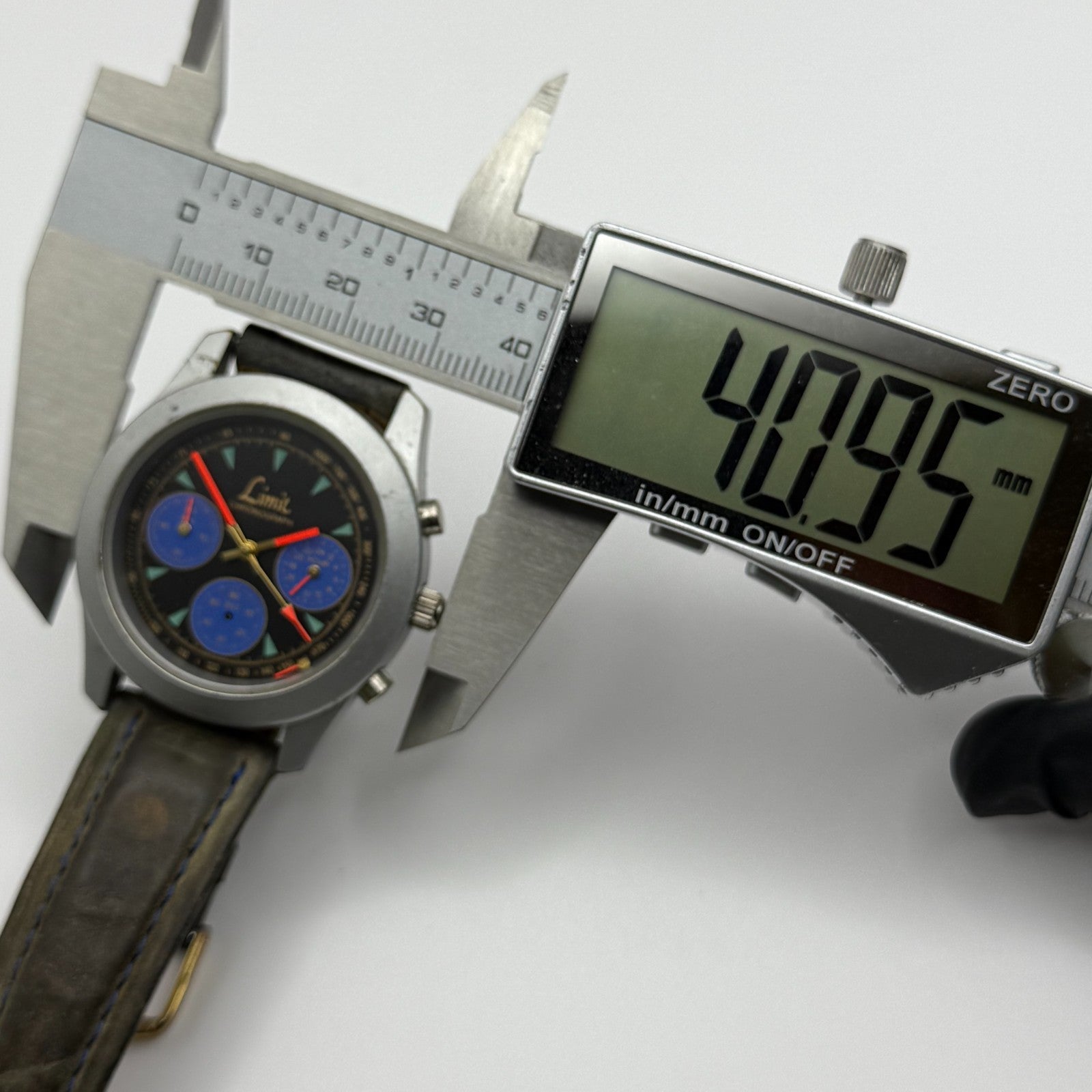 Limit Men's Chronograph Quartz Watch Subdial 38mm Working To REPAIR