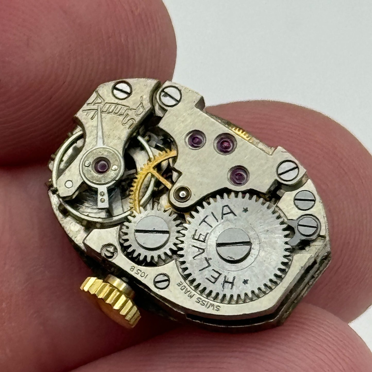 12.6mm Ladies Helvetia Cal 105B Manual Wind Watch Movement Swiss Vintage PARTS