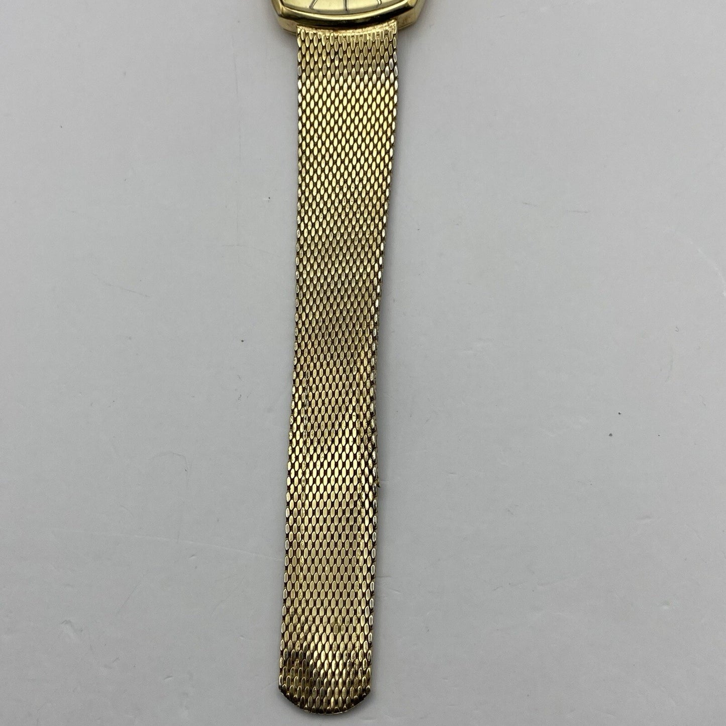 27mm Ladies Manual Wind RUNS BUT STOPS Regency Milanese Gold Tone Watch