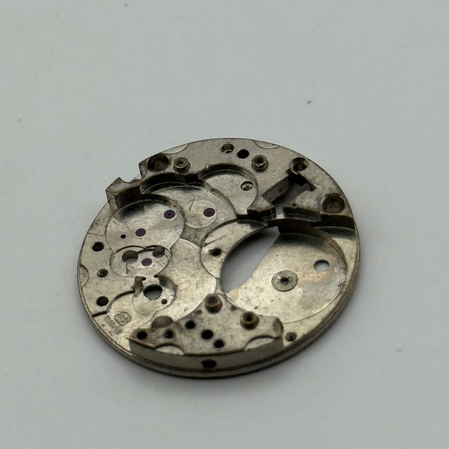 AS 1690/92 Watch Movement Manual Wind Vintage Swiss Incomplete Parts 23.6mm