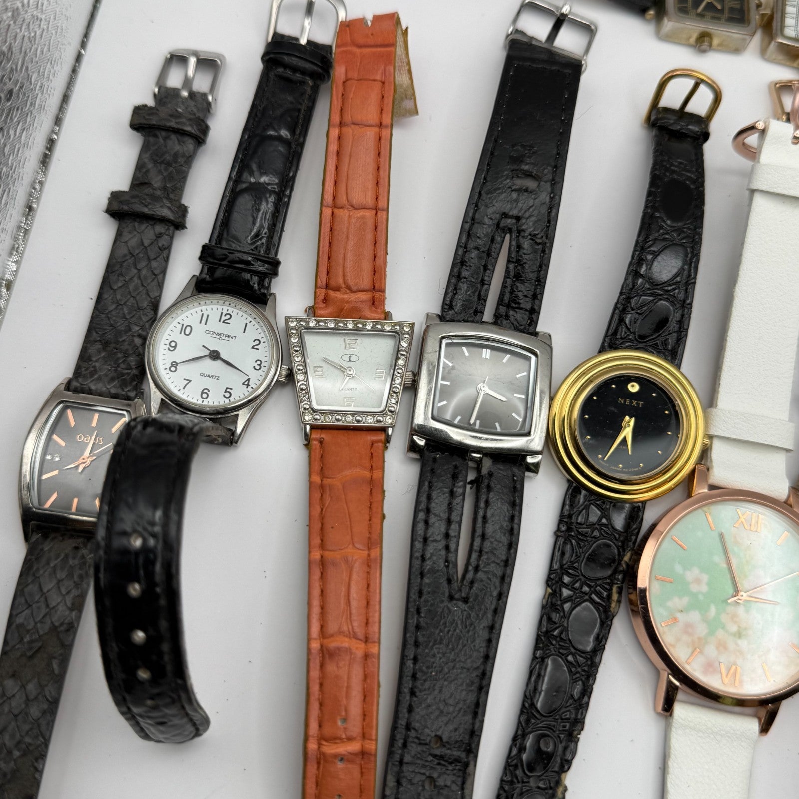 Bundle Of 16 Quartz Watches Job Lot Modern / Vintage Untested Parts / Repair