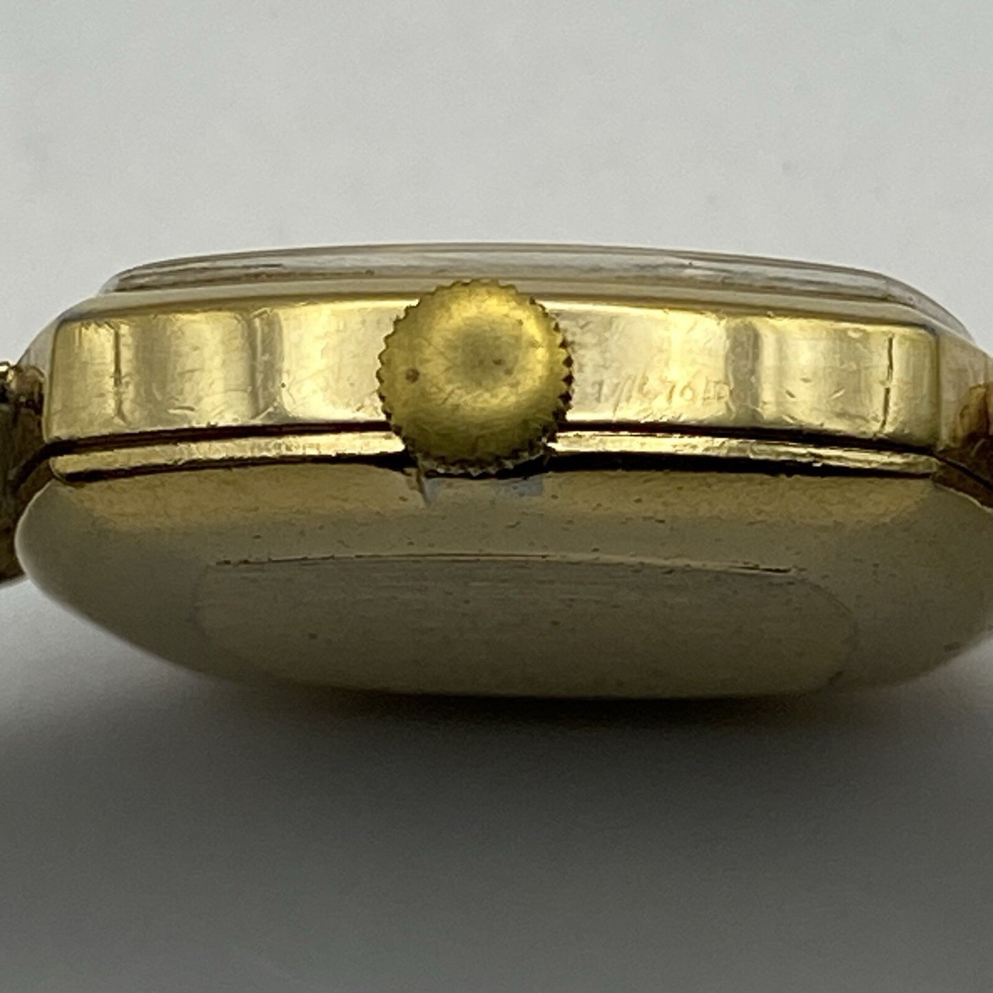 27mm Ladies Manual Wind RUNS BUT STOPS Regency Milanese Gold Tone Watch