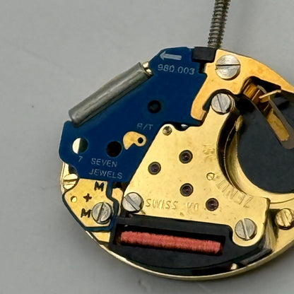 Zenith 981 Watch Movement ETA 980.003 Quartz Swiss 7 Jewel Parts Untested 15.5mm