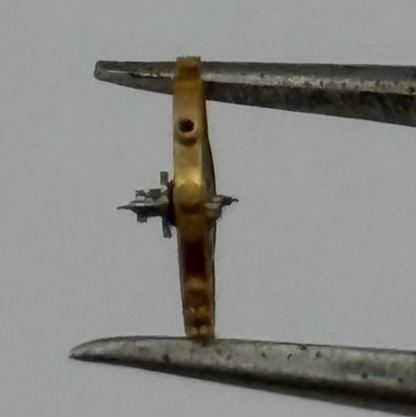 AS 976 1012 Balance Wheel Complete And Spring  29 M Watch Movement Parts NOS