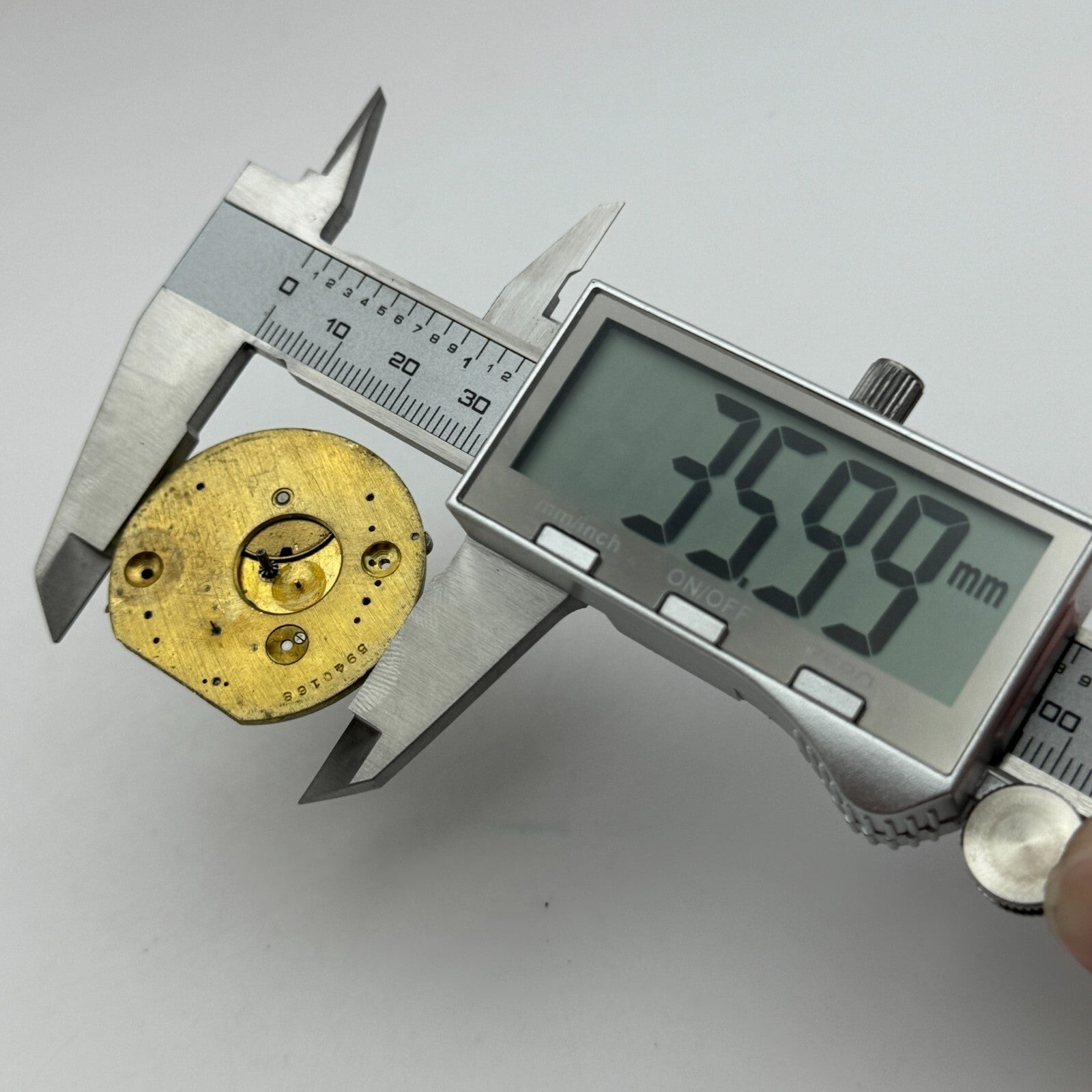 35.9mm Antique Interesting Key Wound Pocket Watch Movement PARTS REPAIR SPARES