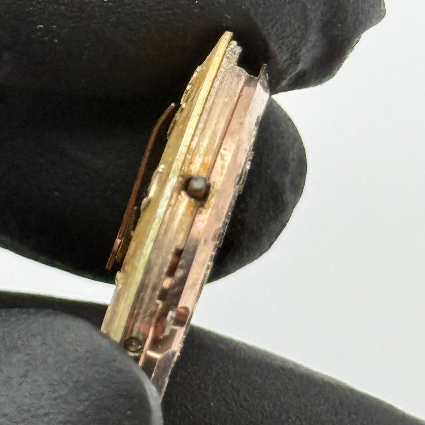 Helvetia 80C Watch Movement Manual Wind Vintage Swiss 17 Jewels Parts 25.6mm