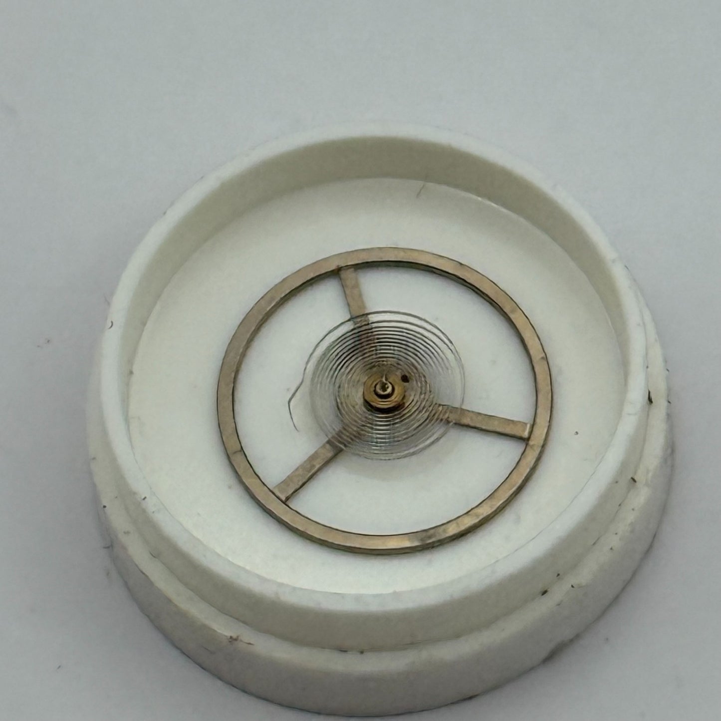 EB 8381 8391-66 Balance Wheel Complete And Spring 10½’’’ 1642 M Watch Movement