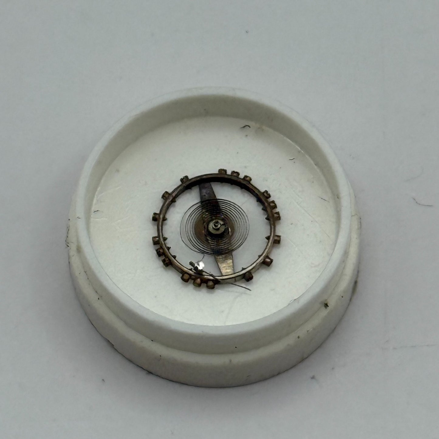 AS 970 Balance Wheel Complete And Spring 8¾’’’ 27 M Watch Movement Parts NOS