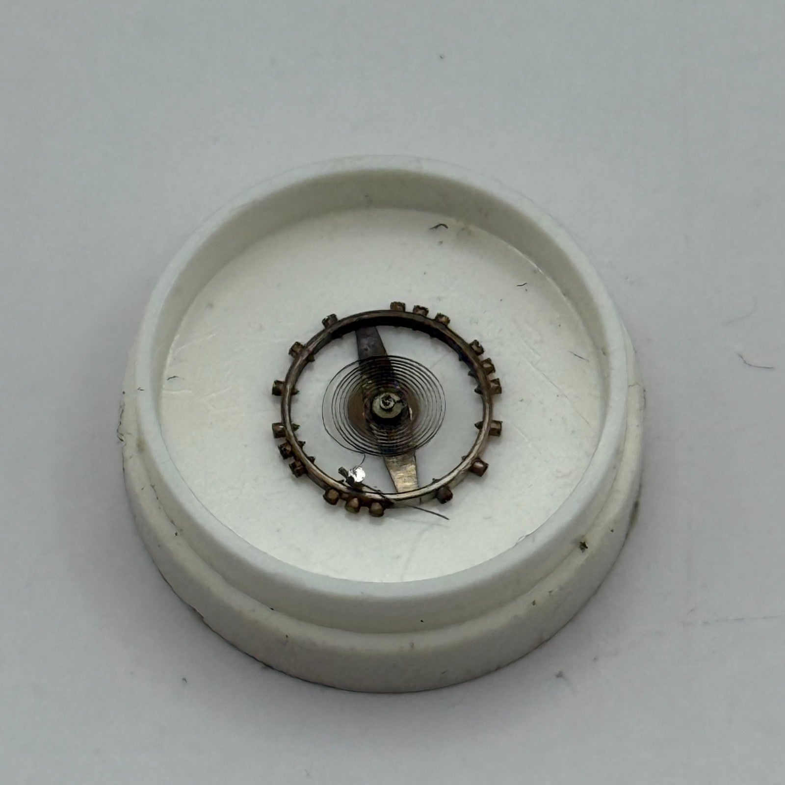 AS 970 Balance Wheel Complete And Spring 8¾’’’ 27 M Watch Movement Parts NOS