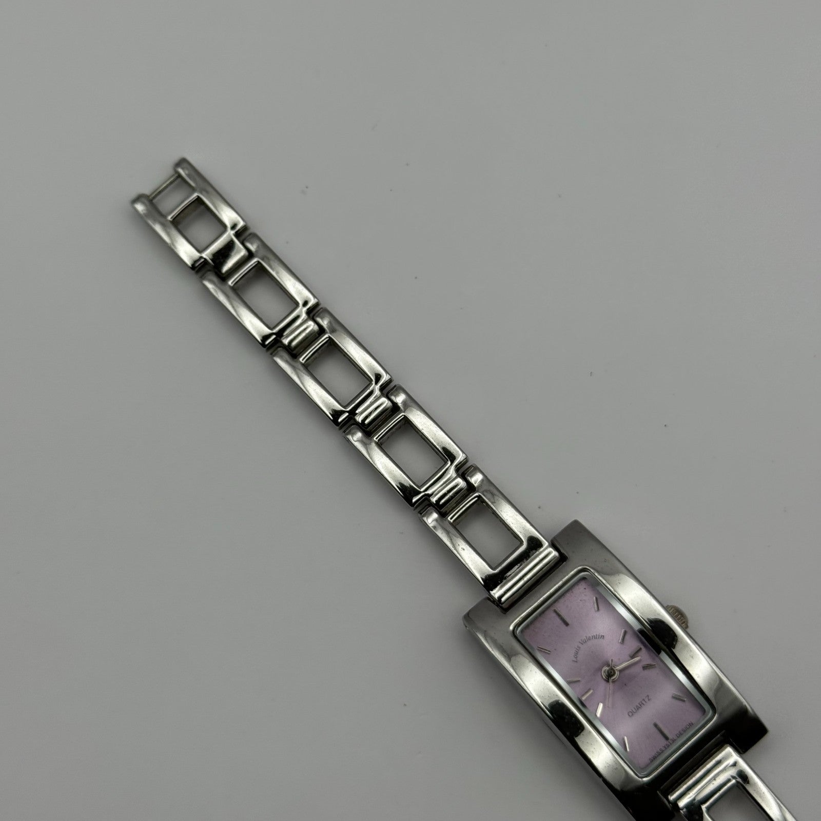 Louis Valentine Ladies Quartz Watch Purple Dial Silver Tone Japan Working 19mm