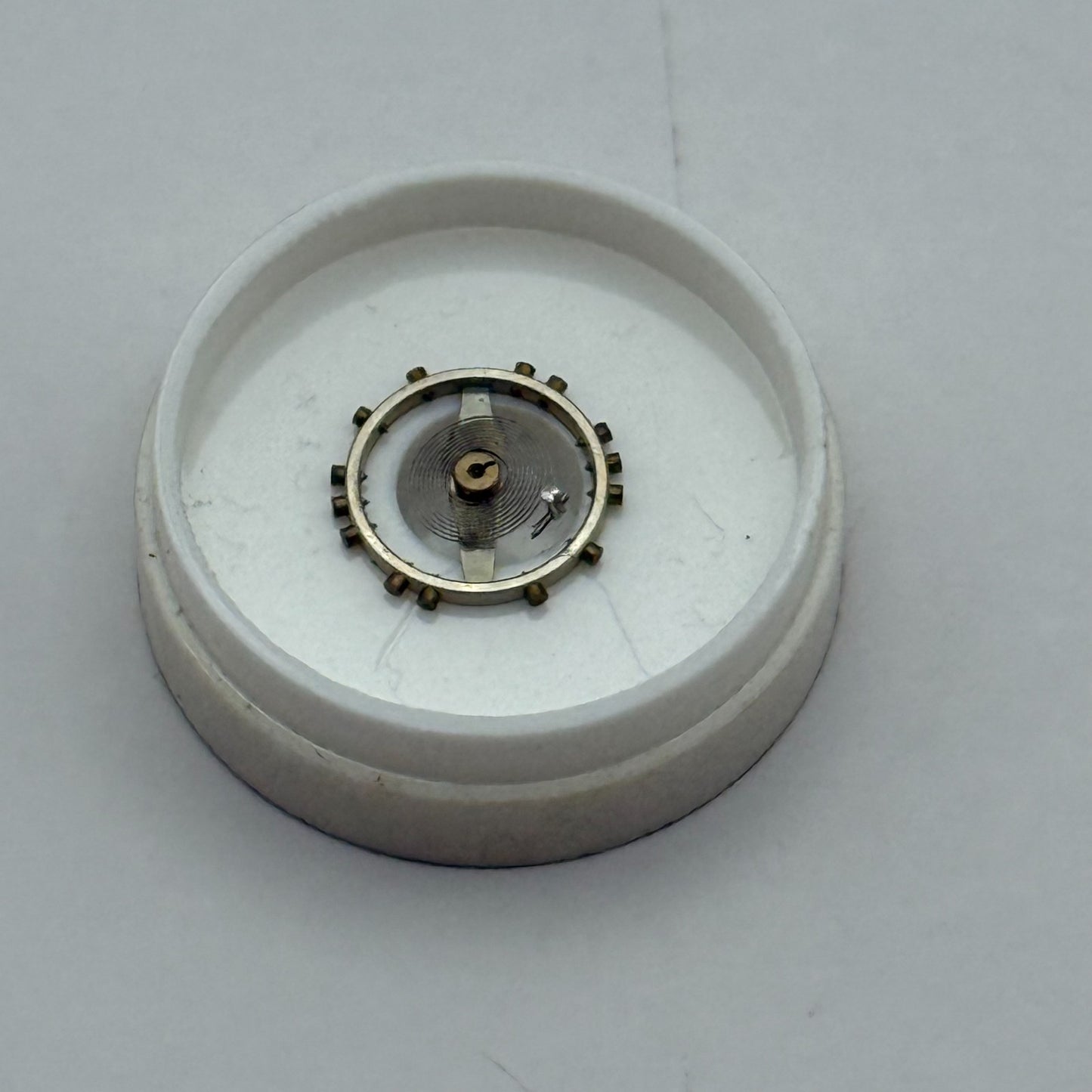 ETA 1150 Balance Complete 5 1/4''' Renata Watch Movement Parts Vintage