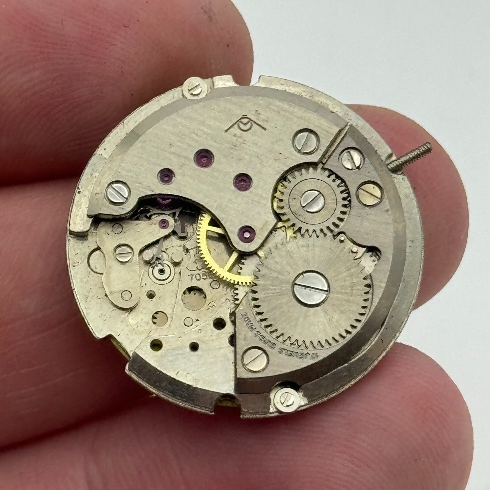 25.9mm Peseux 7056 Swiss Manual Wind 17 Jewels Watch Movement PARTS REPAIR SPARE