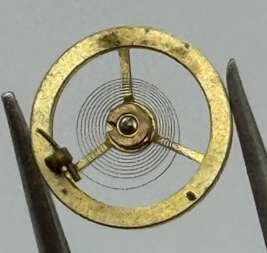 AS 1037 Balance Complete 5¼’’’ Renata Watch Movement Parts Vintage Damaged