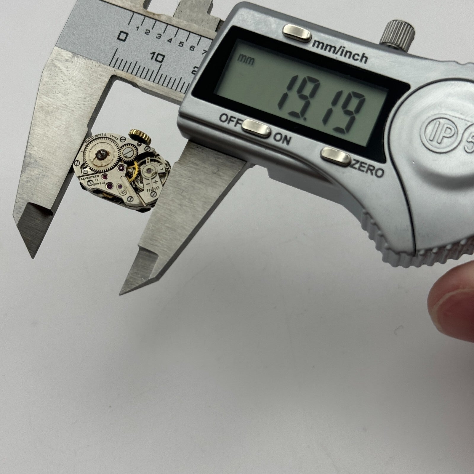 12.9mm Ladies Rodania AS 1051 A Schild Manual Wind Swiss Watch Movement PARTS