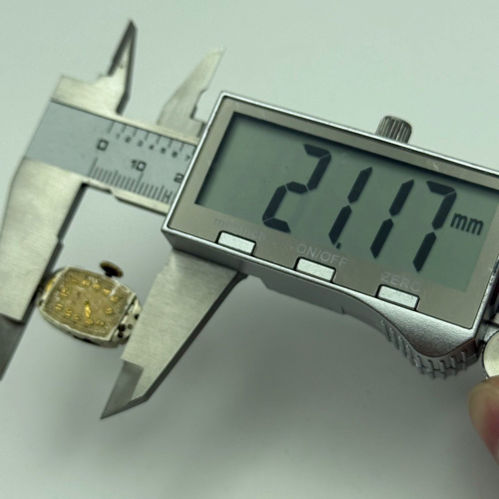 Elgin Grade 541 Model 2 Watch Movement 1940 Vintage 21/0s American Parts Repair