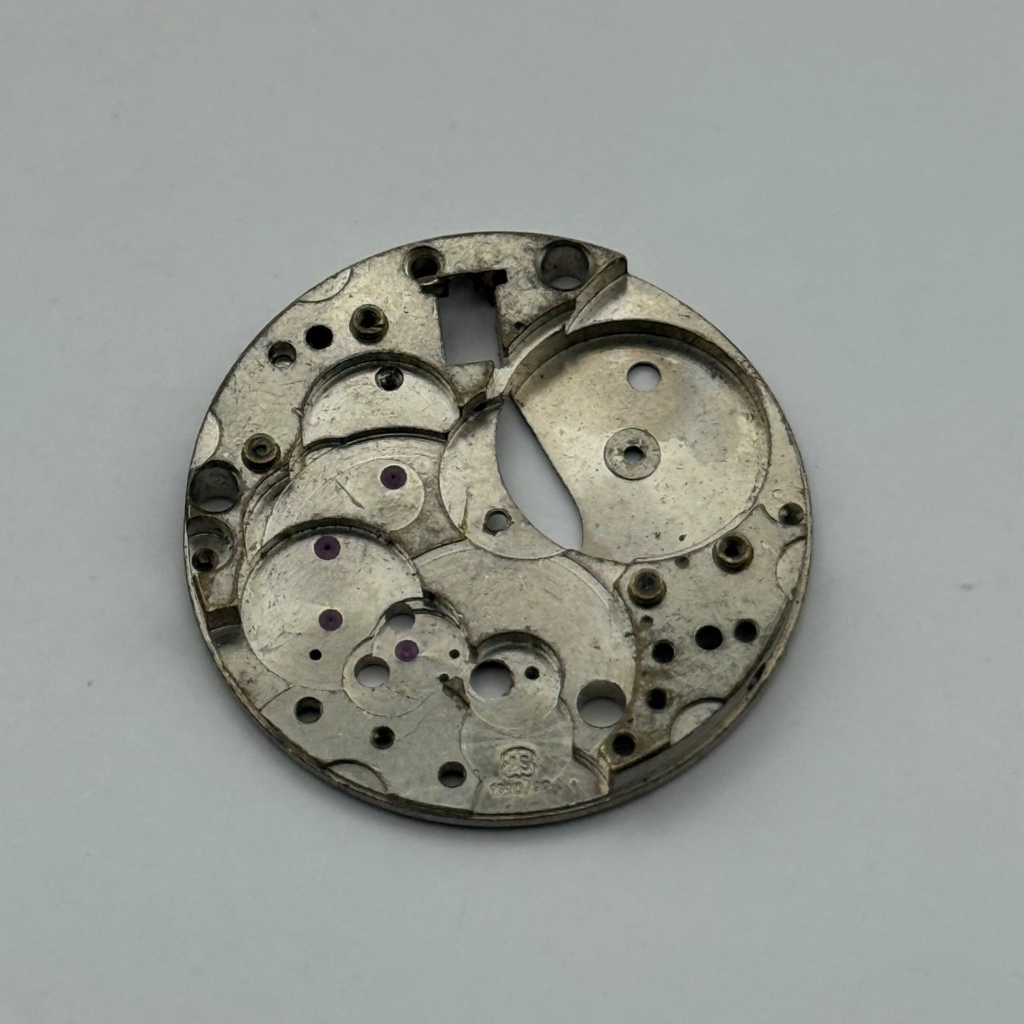 AS 1690/92 Watch Movement Manual Wind Vintage Swiss Incomplete Parts 23.6mm