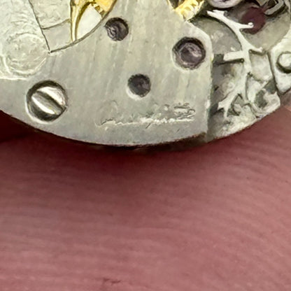 Glashutte GUB 09-20 Watch Movement Ladies Manual Wind Vintage Swiss Parts 12.9mm