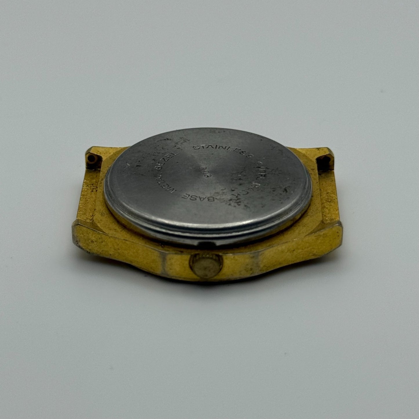 EB 870.111 Grand Swiss Quartz Watch Gold Tone Date 33mm UNTESTED PARTS REPAIR